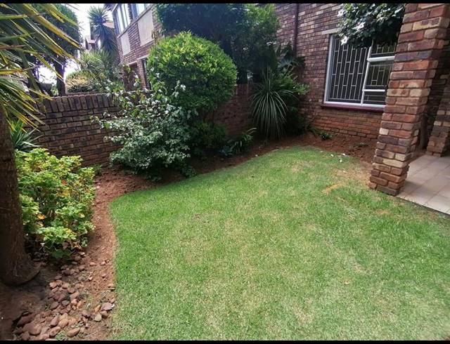 2 BEDROOM PROPERTY TO RENT IN NORTHCLIFF